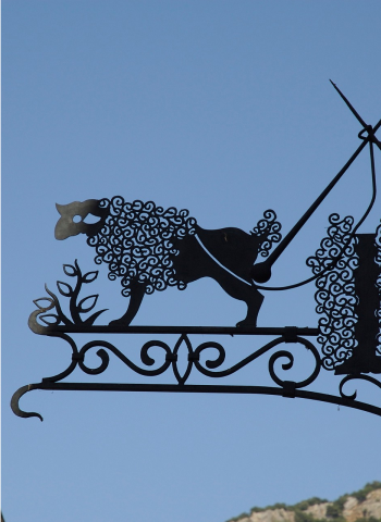 ferronnerie artisanale à Saint-Germain-du-Puy dans le Cher 18